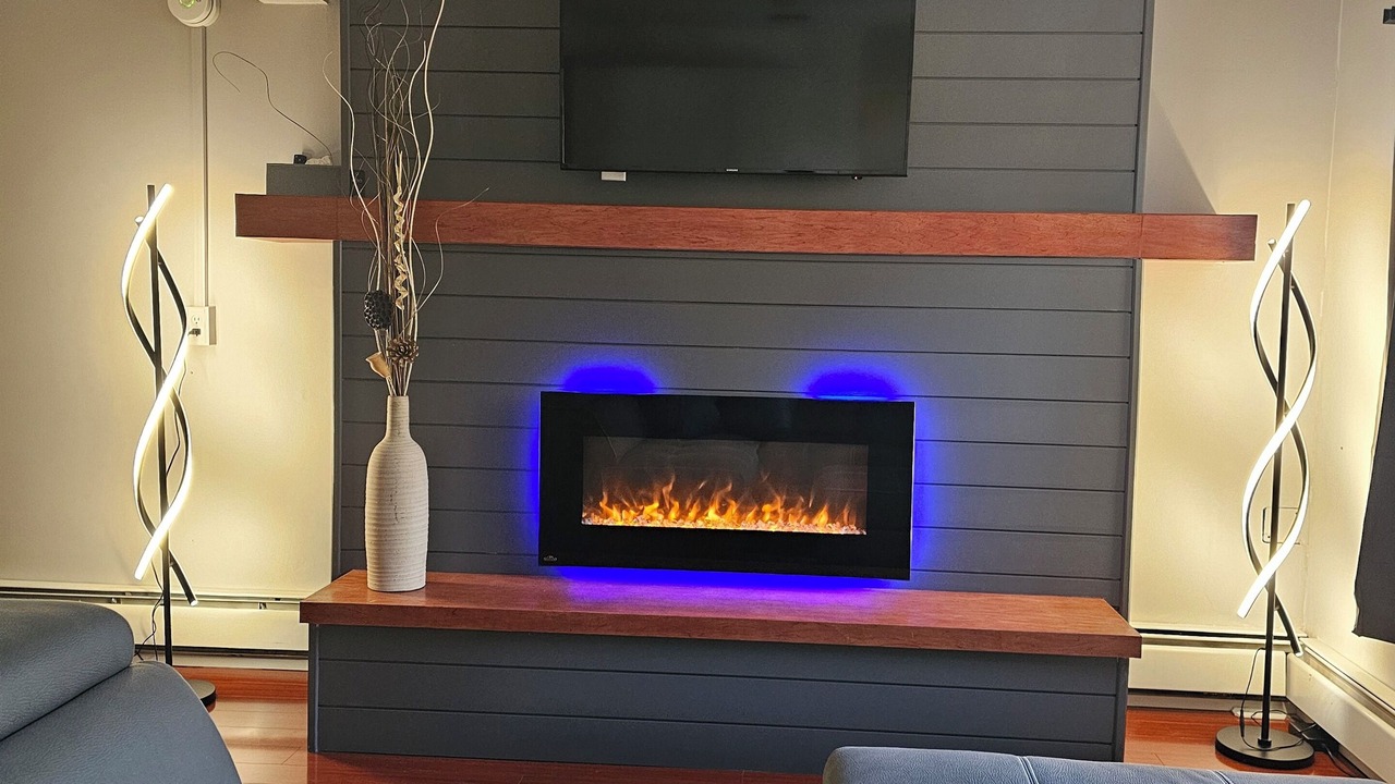 Photo of Livingroom in Whitehorse