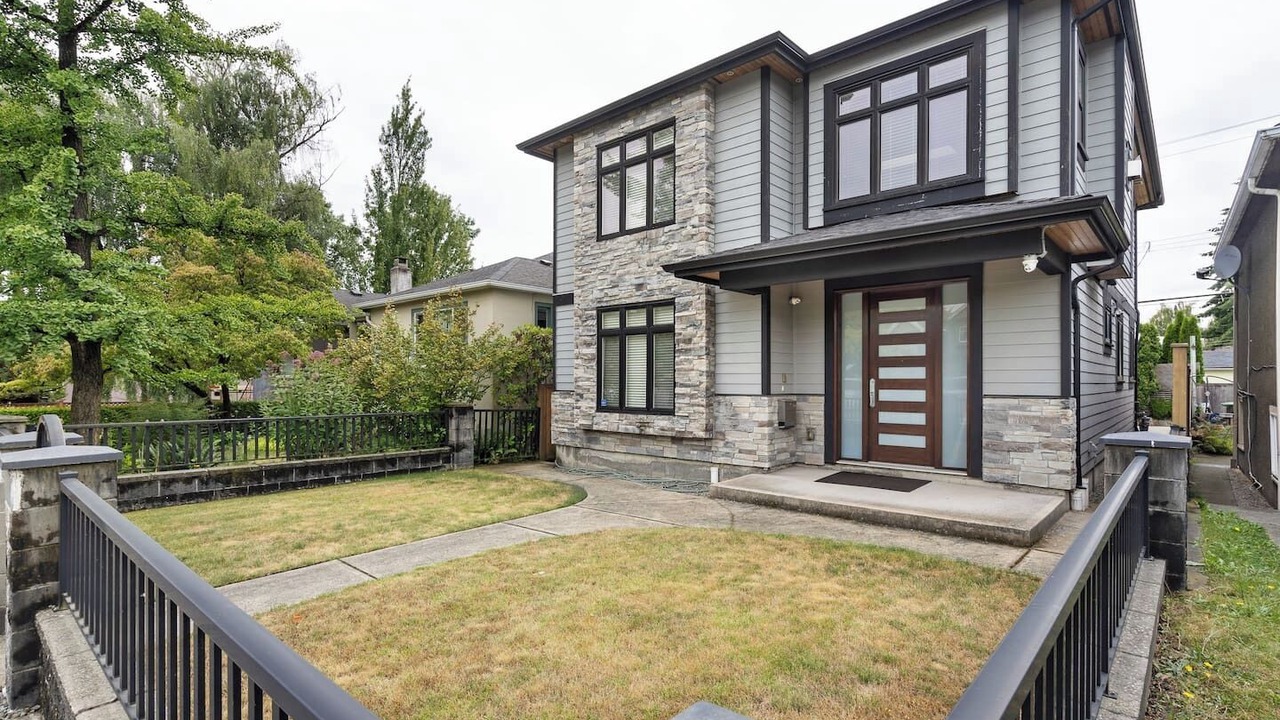 Photo of Outdoor in Vancouver South