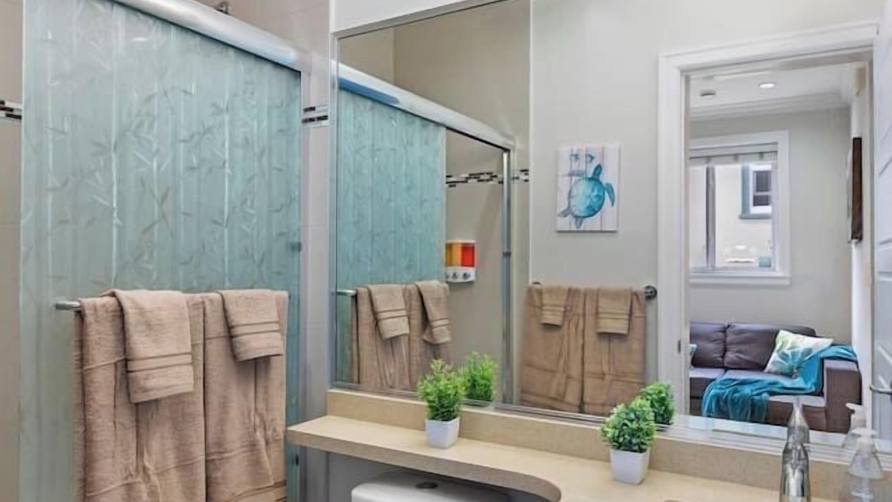 Photo of Bathroom in Vancouver South