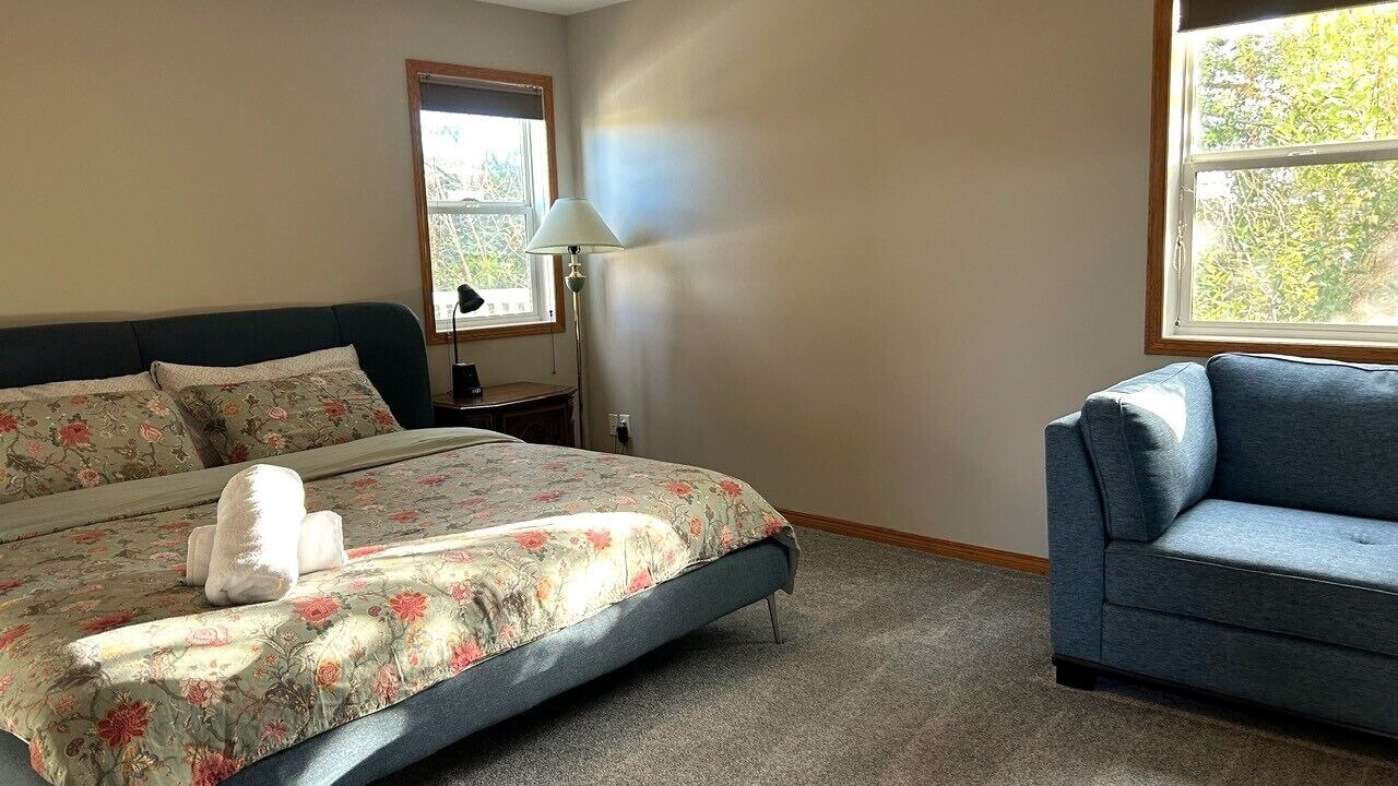 Photo of Bedroom in Markerville