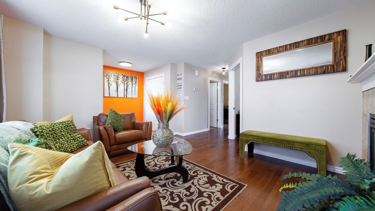 Photo of Livingroom in Jasper Place
