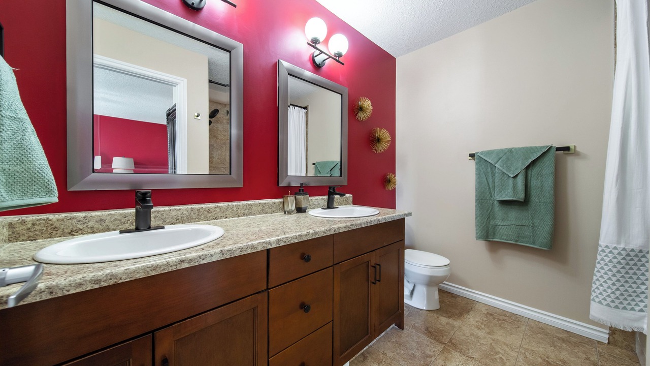 Photo of Bathroom in Jasper Place