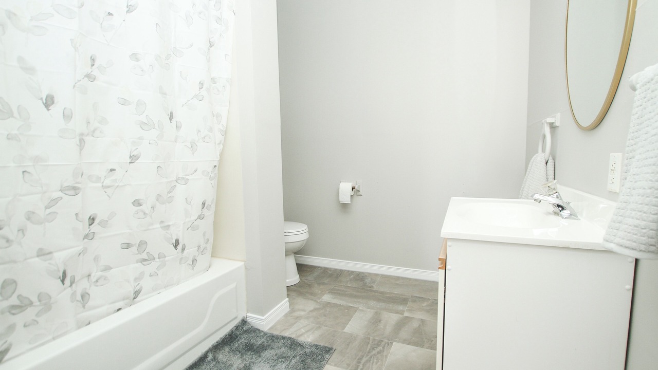 Photo of Bathroom in Cornwall