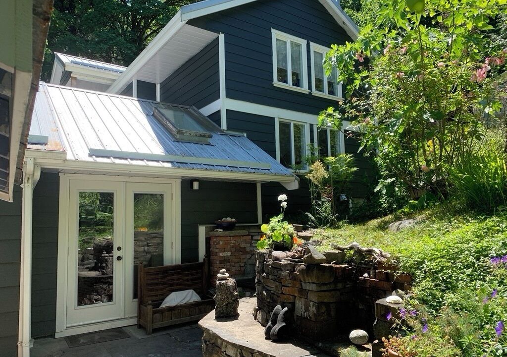 Photo of Outdoor in Salt Spring Island