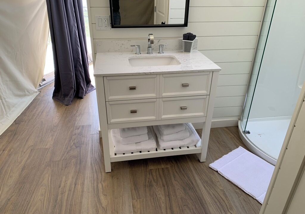 Photo of Bathroom in Feltzen South