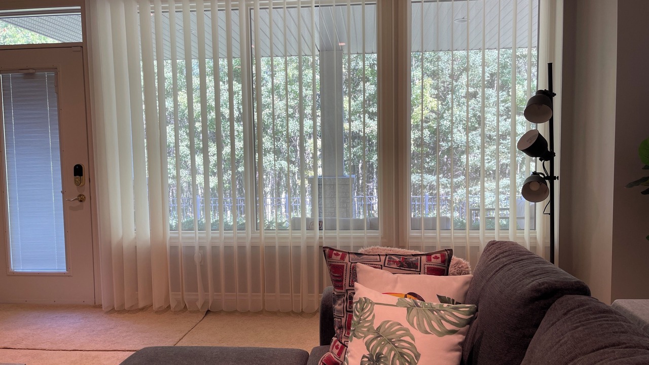 Photo of Livingroom in Southwest Calgary