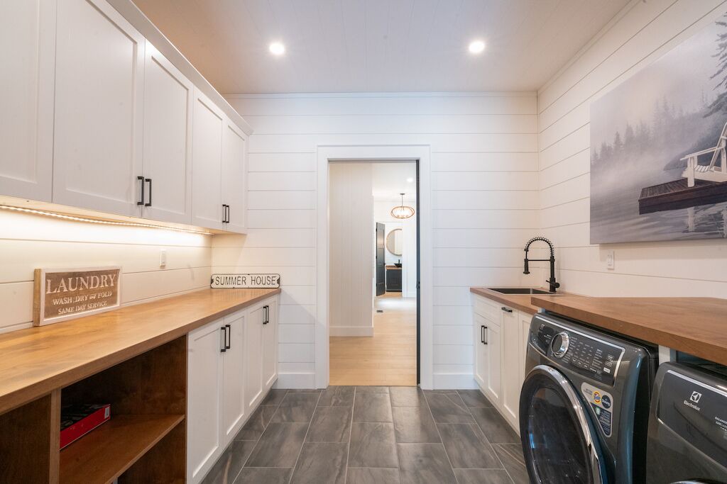 Photo of Bedroom in Muskoka Lakes