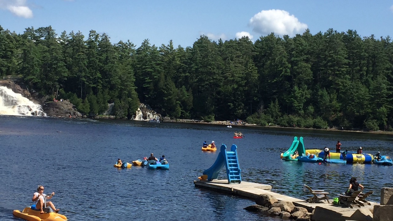 Photo of Others in Bracebridge