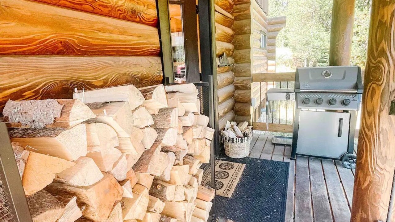 Photo of Patio Balcony in Logan Lake