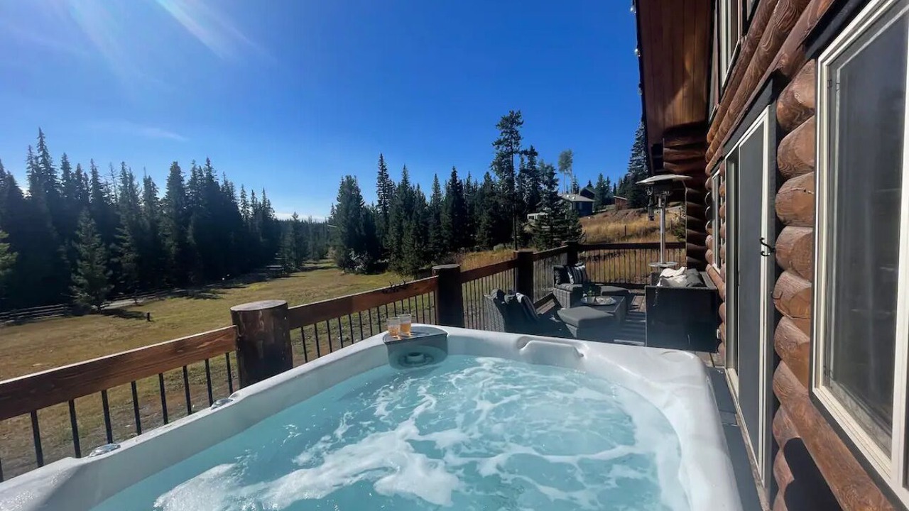 Photo of Patio Balcony in Logan Lake