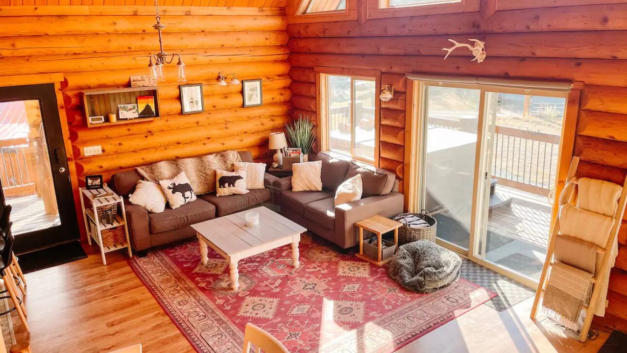Photo of Livingroom in Logan Lake