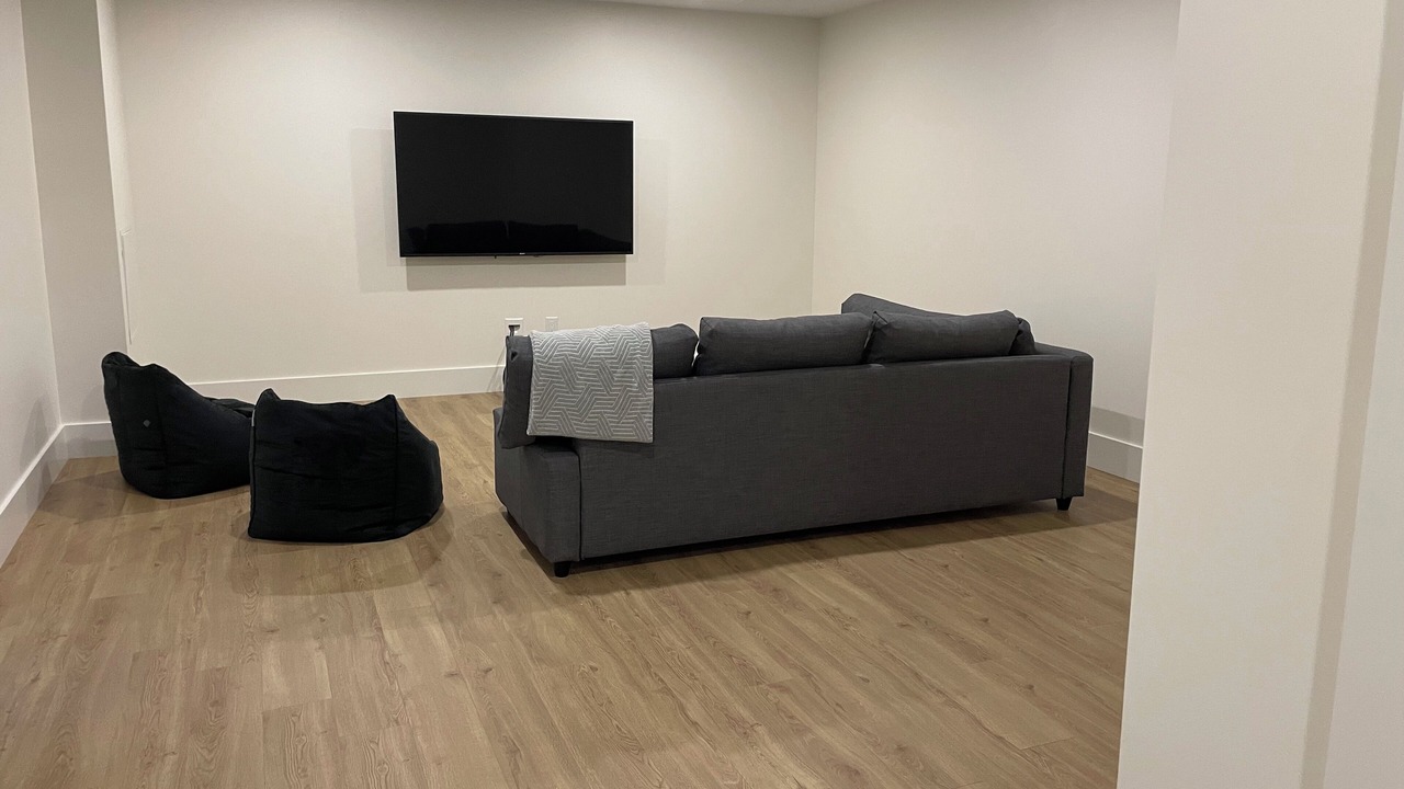 Photo of Livingroom in Dartmouth
