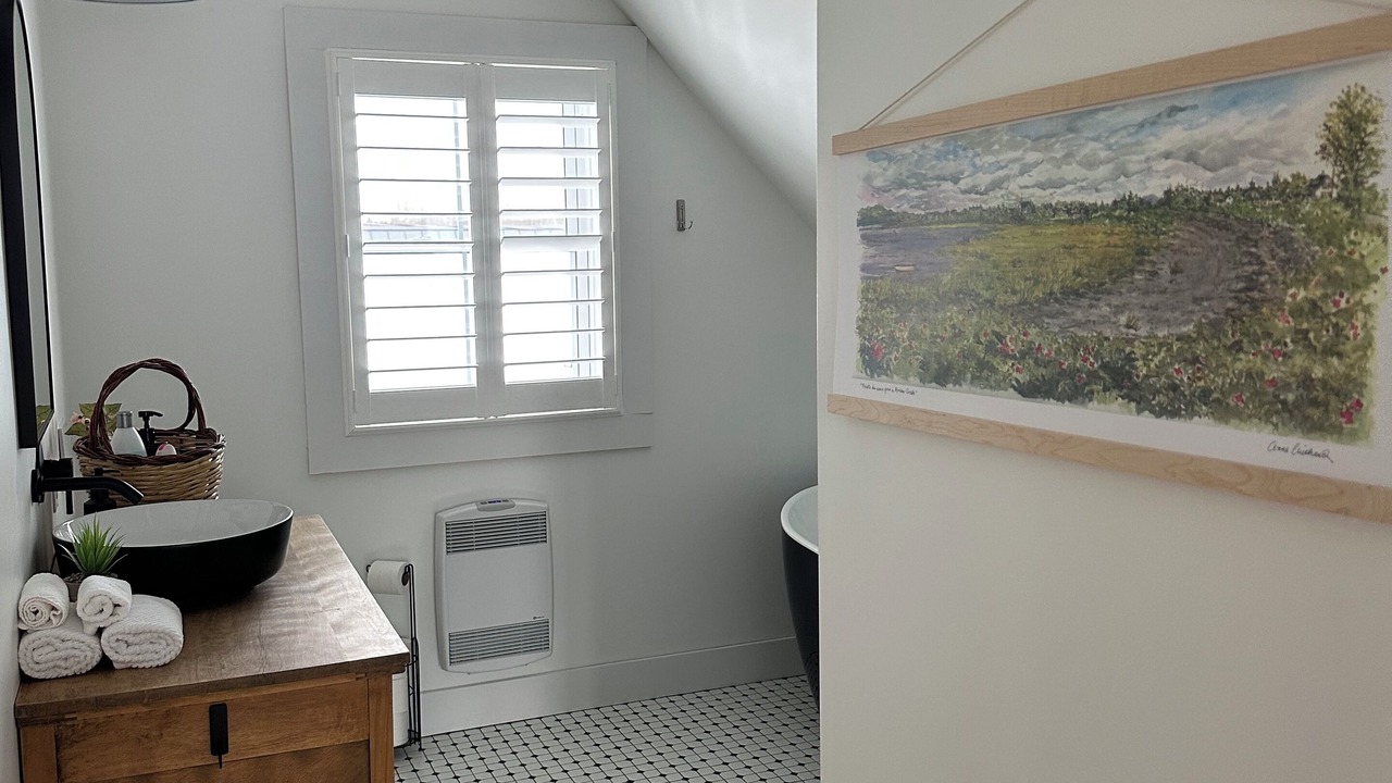 Photo of Bathroom in Lac-Brome
