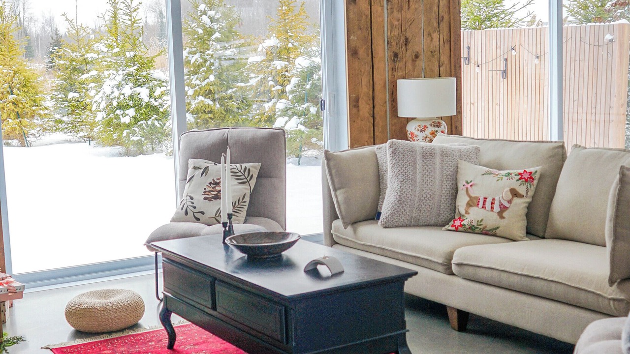 Photo of Livingroom in Lac-Brome