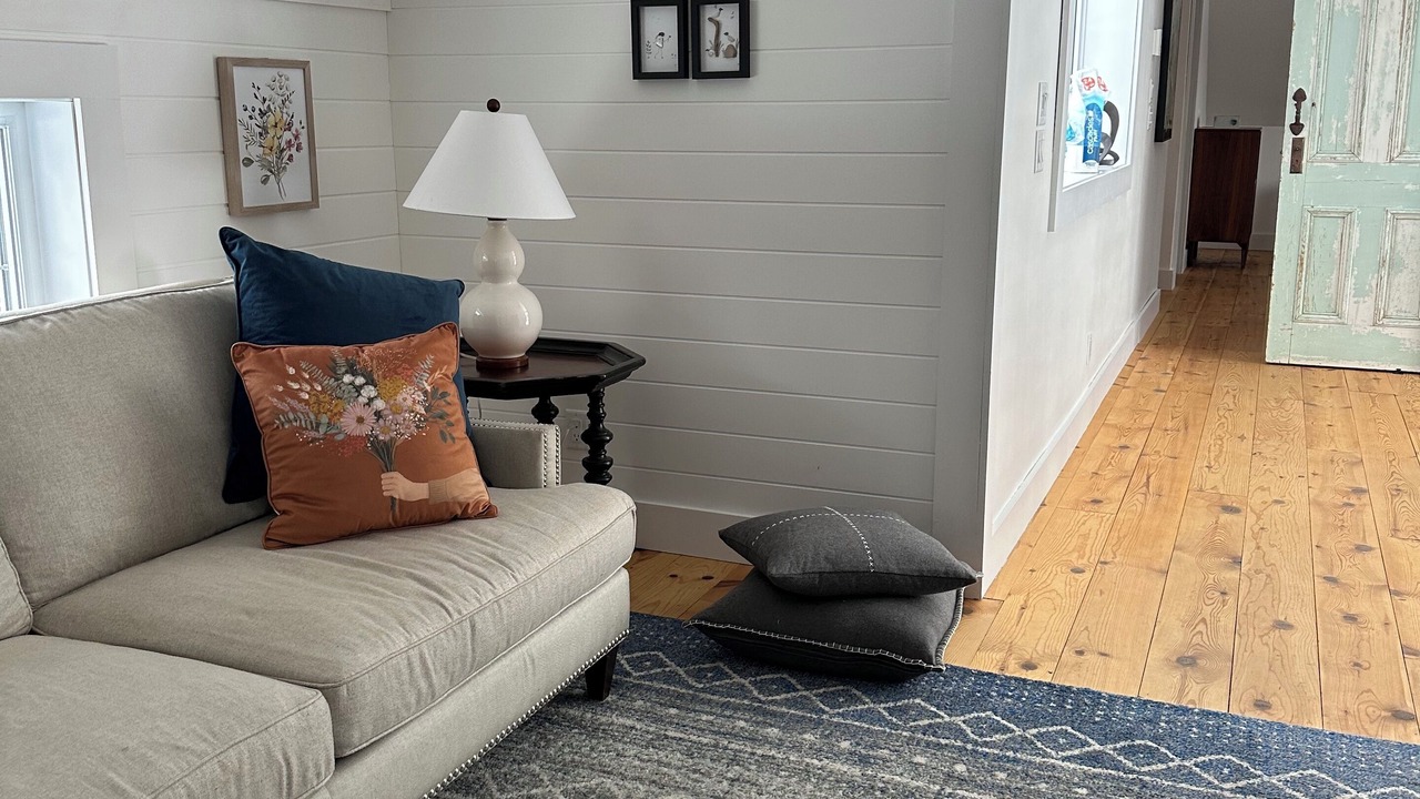 Photo of Livingroom in Lac-Brome