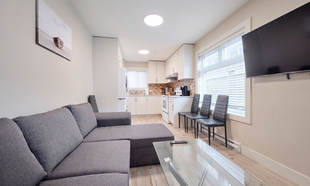 Photo of Livingroom in Sunset