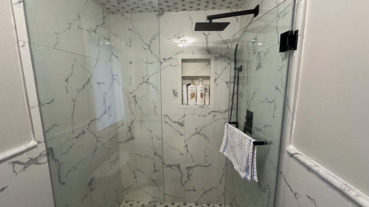 Photo of Bathroom in Brock