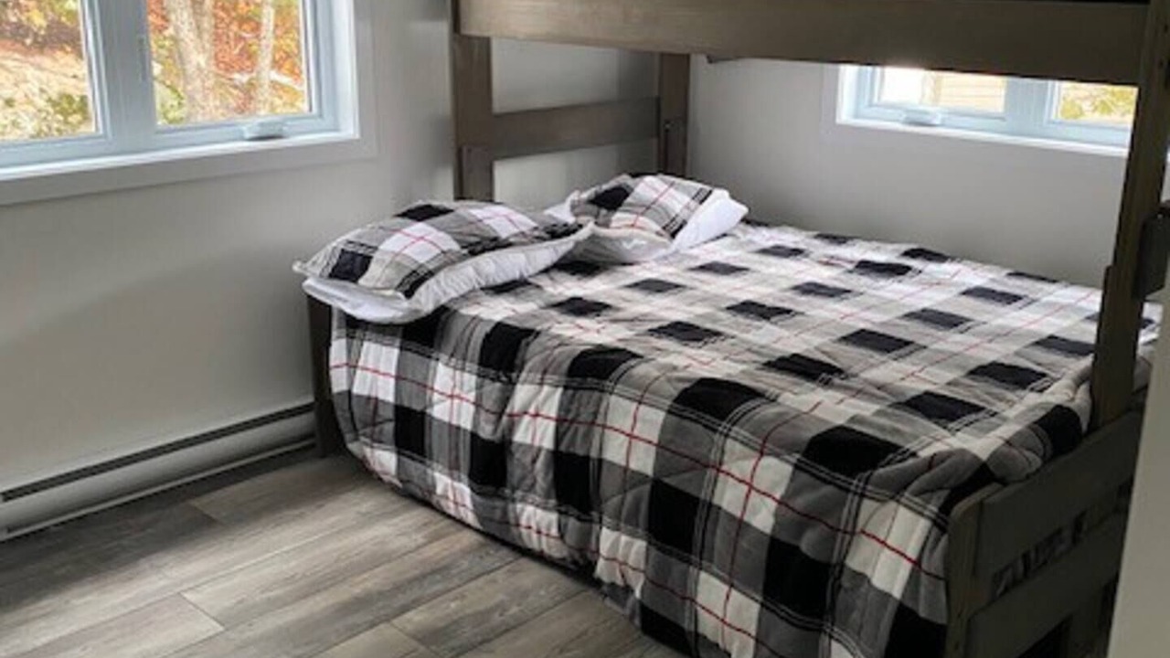 Photo of Bedroom in Val-des-Monts