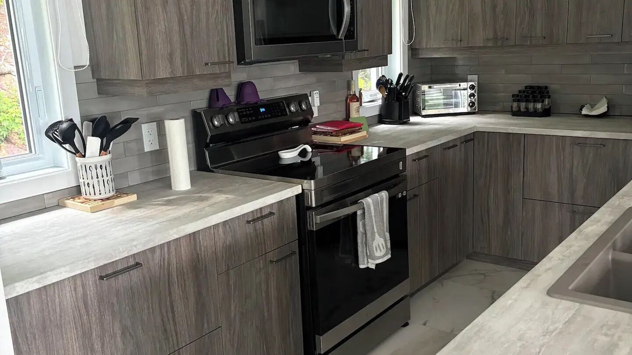 Photo of Kitchen in Val-des-Monts