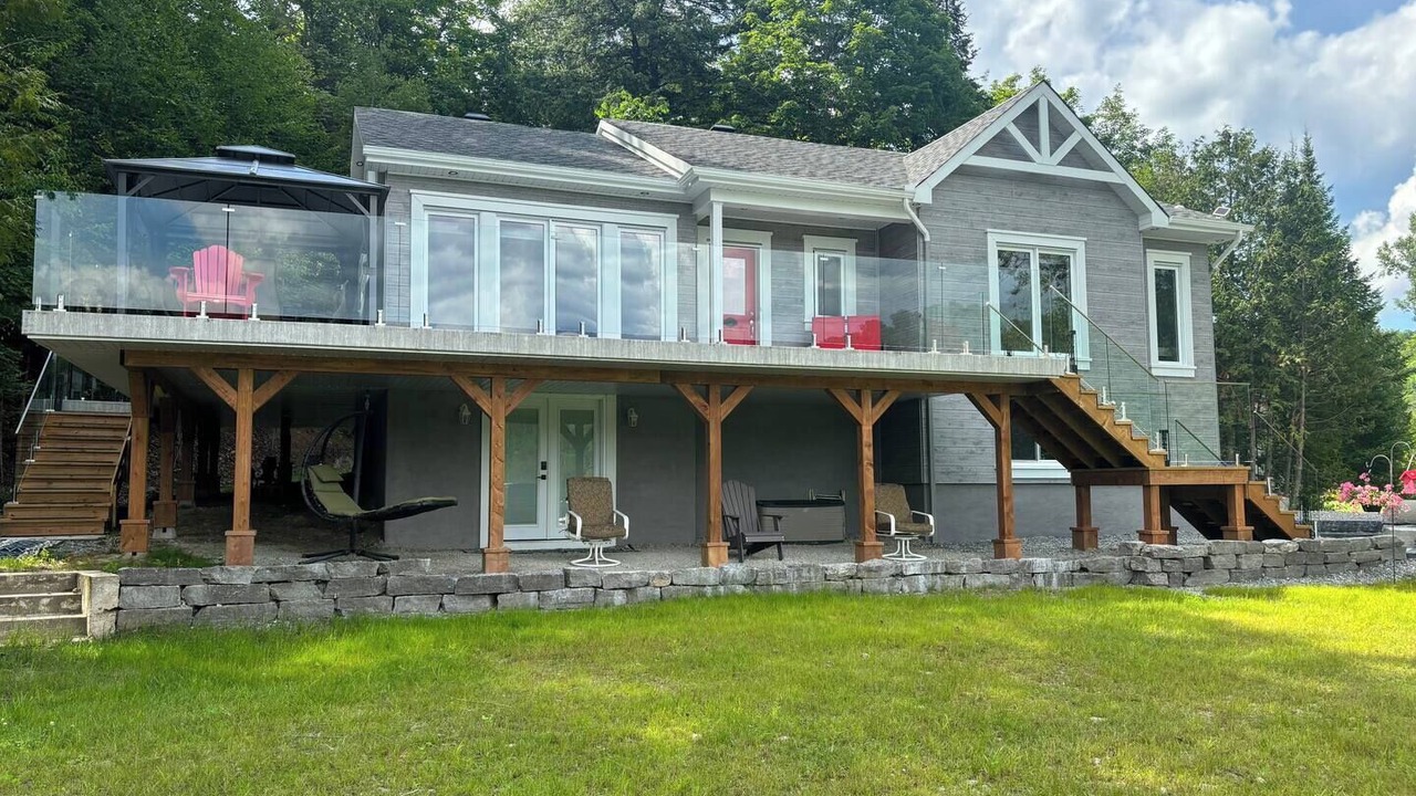Photo of Outdoor in Val-des-Monts