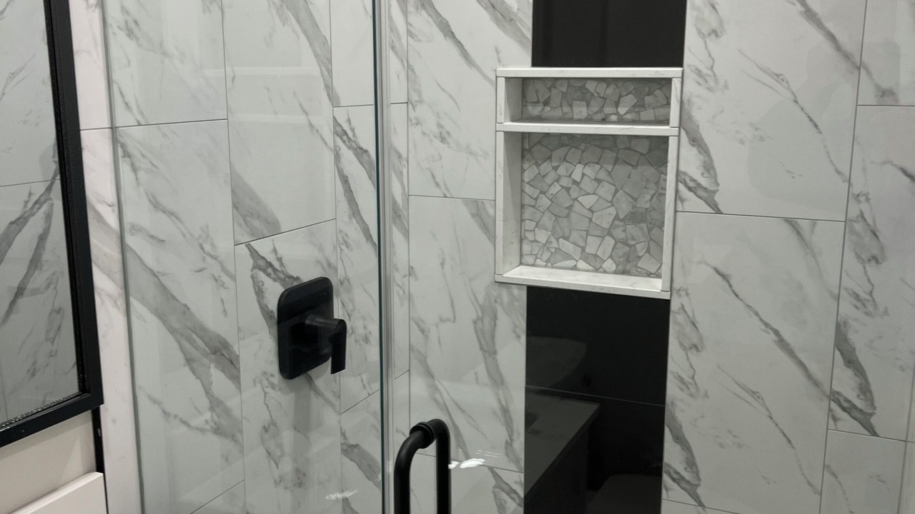 Photo of Bathroom in Erin Mills