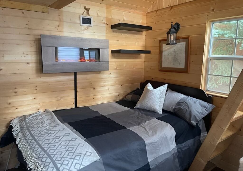 Photo of Bedroom in Craigleith