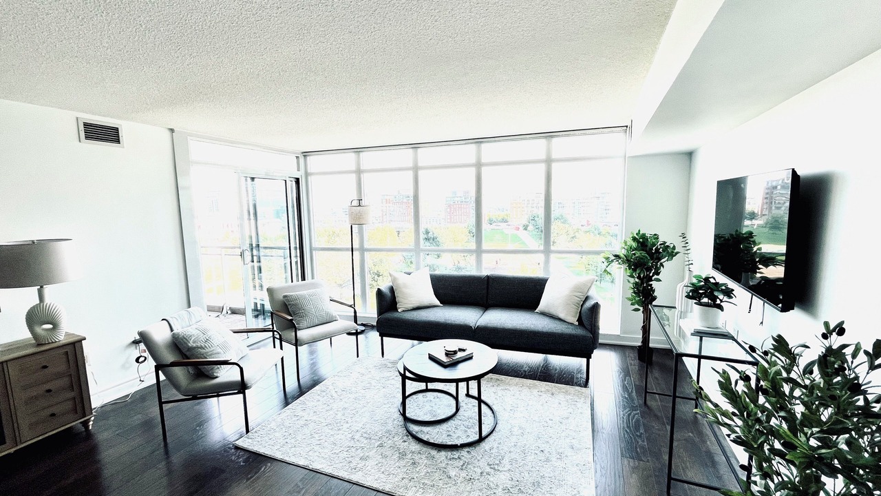 Photo of Livingroom in Wellington Place