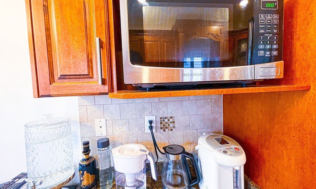Photo of Kitchen in Renfrew-Collingwood