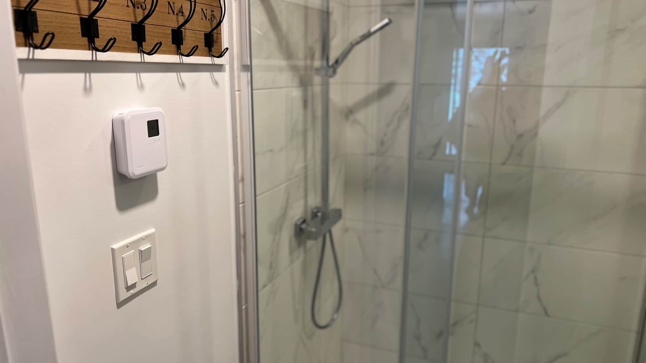 Photo of Bathroom in Chertsey