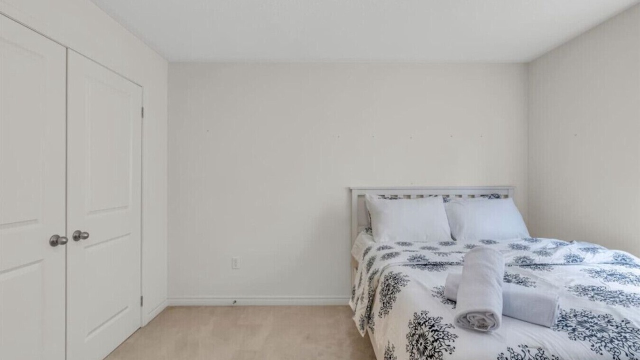 Photo of Bedroom in Thorold