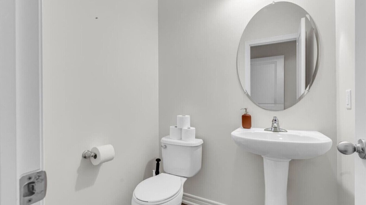 Photo of Bathroom in Thorold