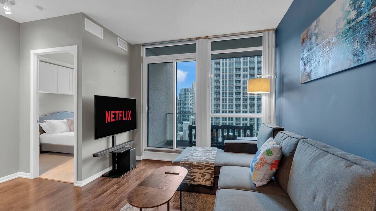 Photo of Livingroom in Fort York