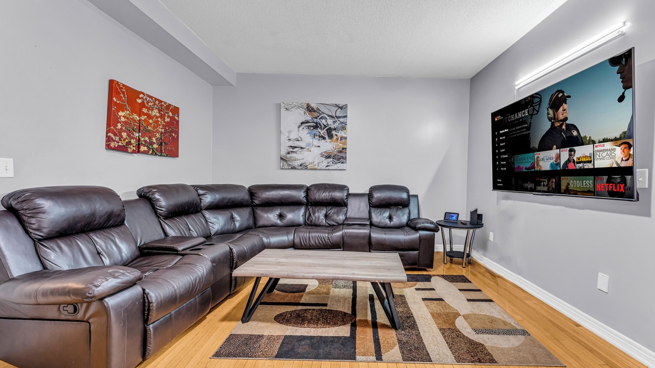 Photo of Livingroom in Brampton