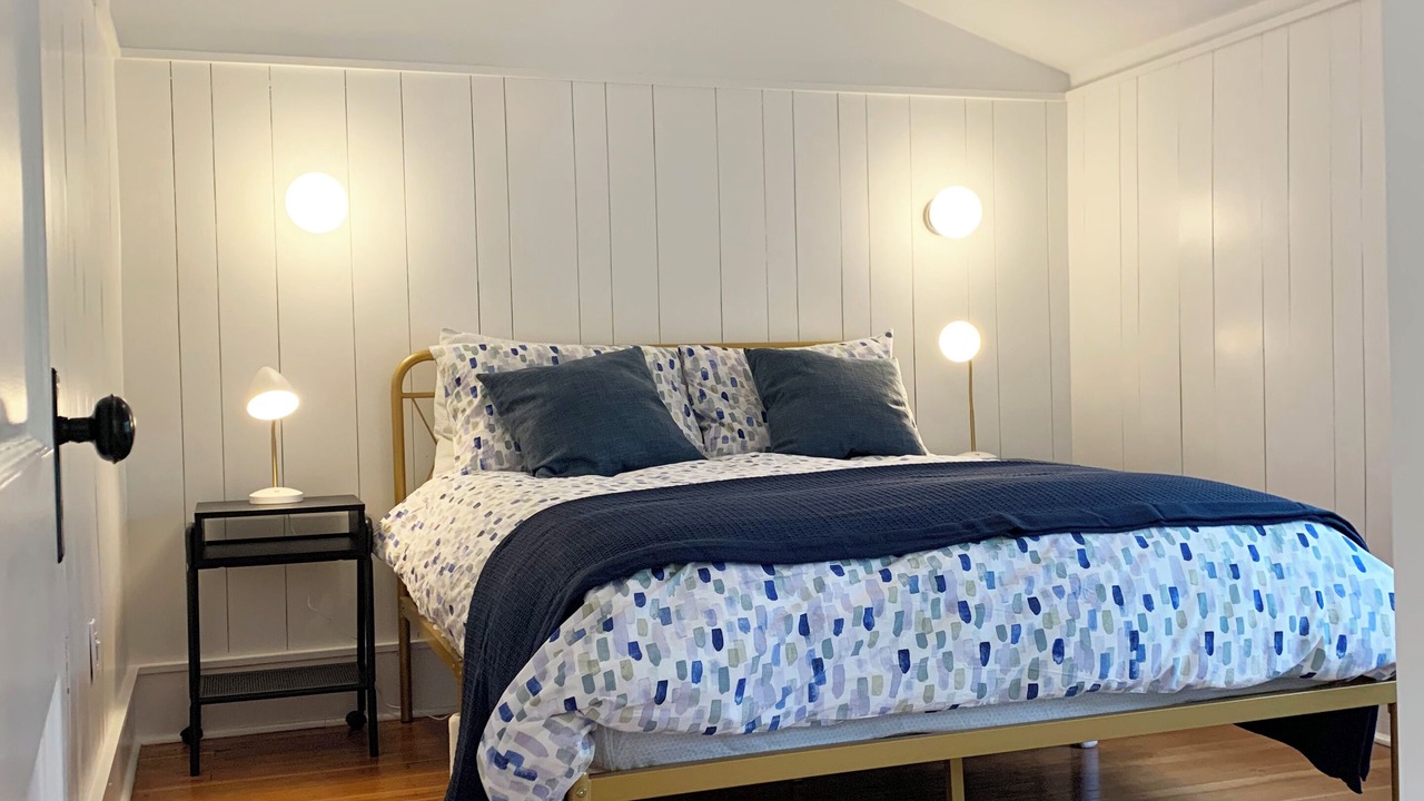 Photo of Bedroom in North End