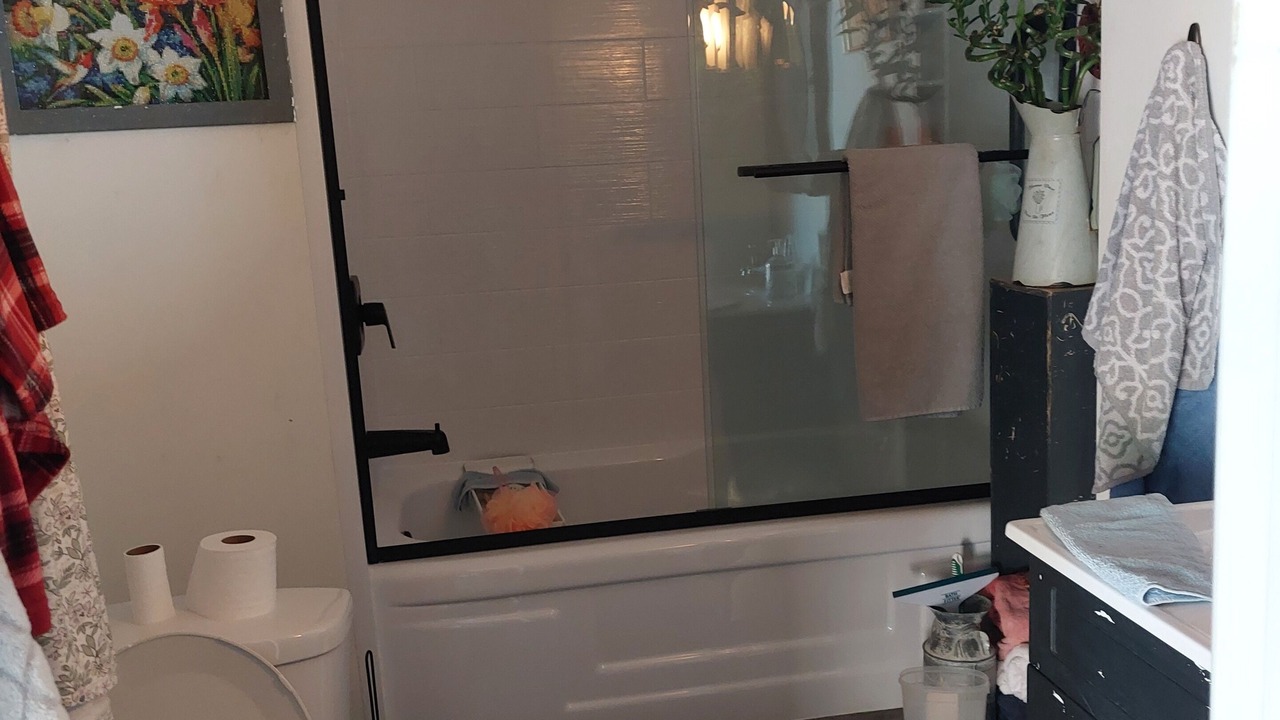 Photo of Bathroom in Wetaskiwin