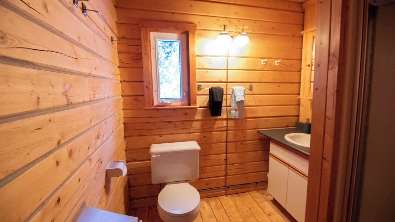 Photo of Bathroom in Tagish