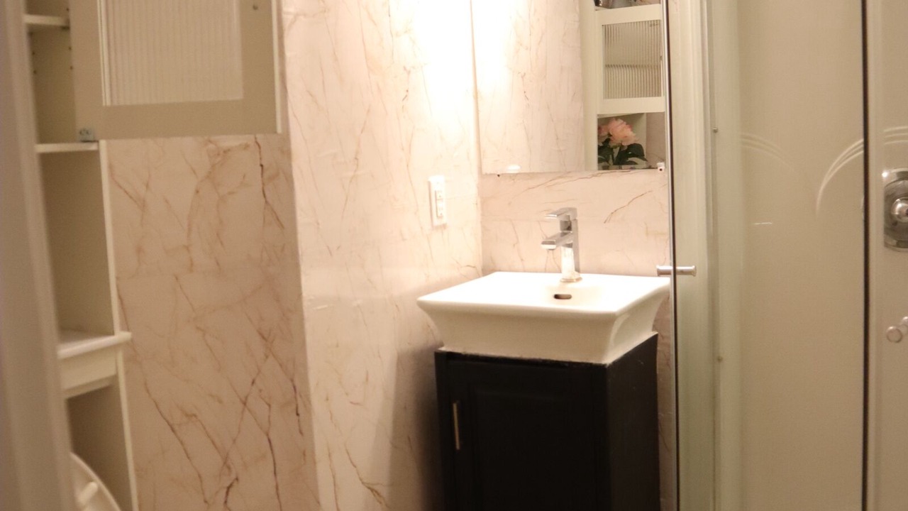 Photo of Bathroom in East Kildonan