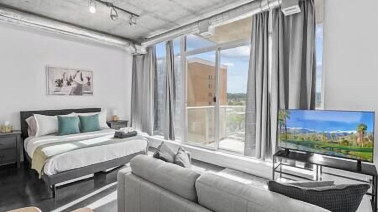 Photo of Livingroom in Connaught