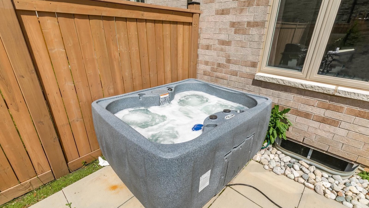 Photo of Outdoor in Stoney Creek