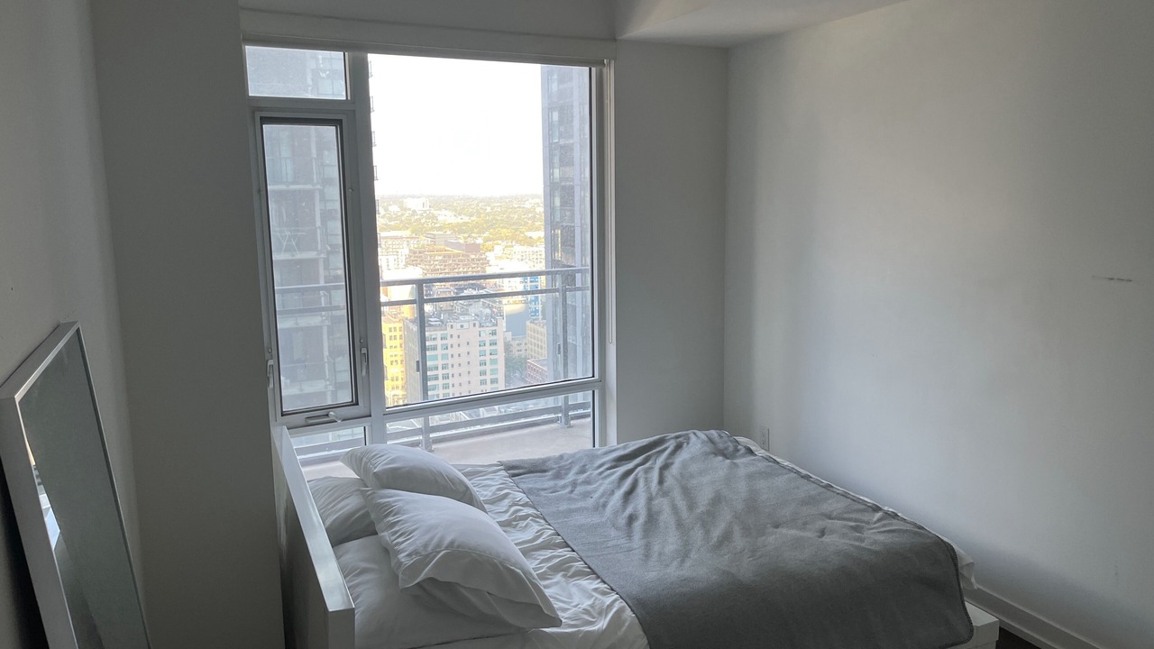 Photo of Bedroom in Fashion District