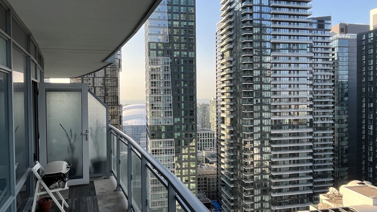 Photo of Outdoor in Fashion District