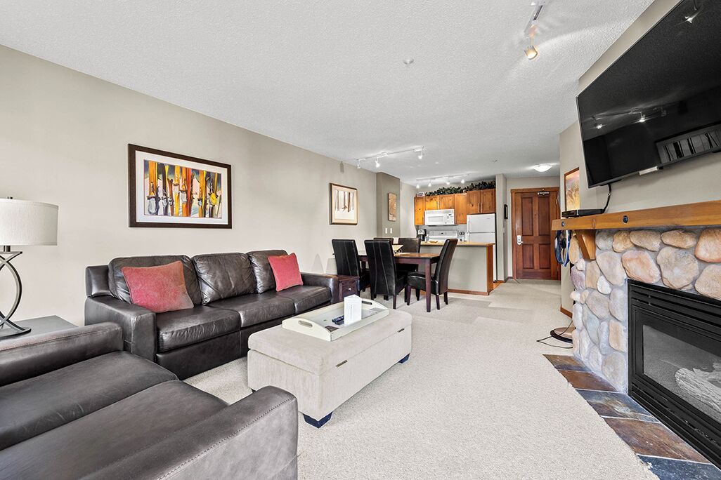 Photo of Livingroom in Sun Peaks