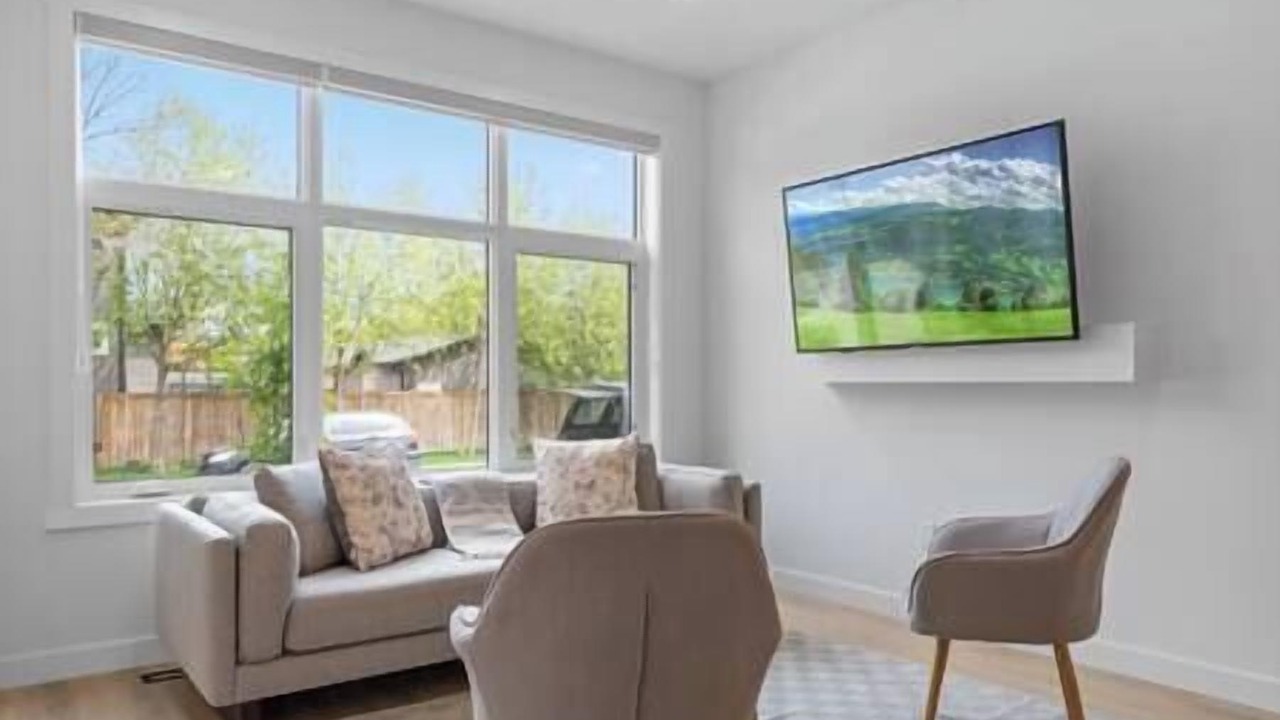 Photo of Livingroom in Southwest Calgary