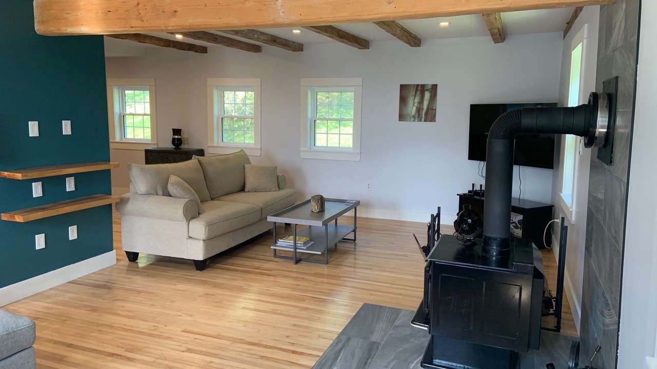 Photo of Livingroom in Sandy Cove