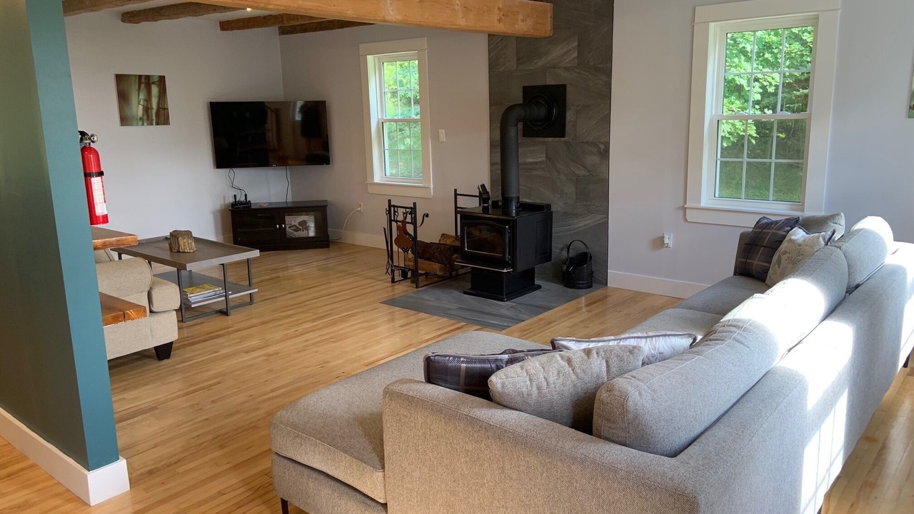 Photo of Livingroom in Sandy Cove