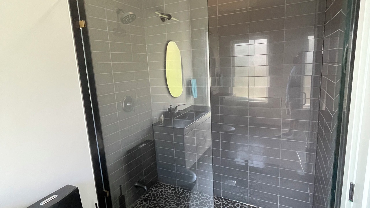 Photo of Bathroom in Victoria Harbour