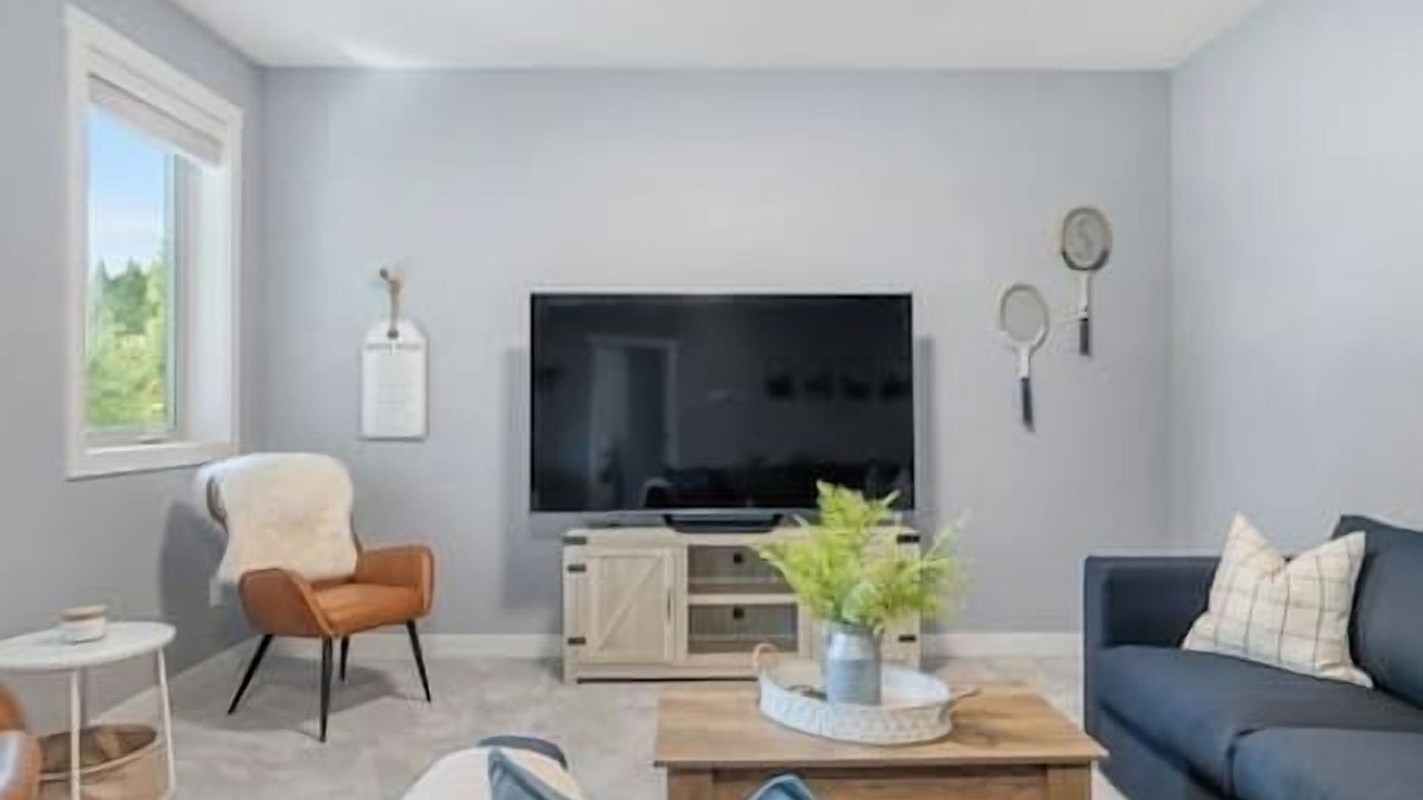Photo of Livingroom in East Kootenay