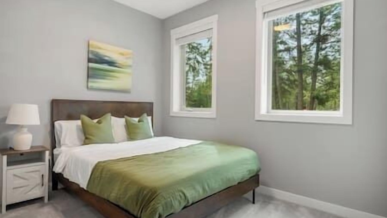 Photo of Bedroom in East Kootenay