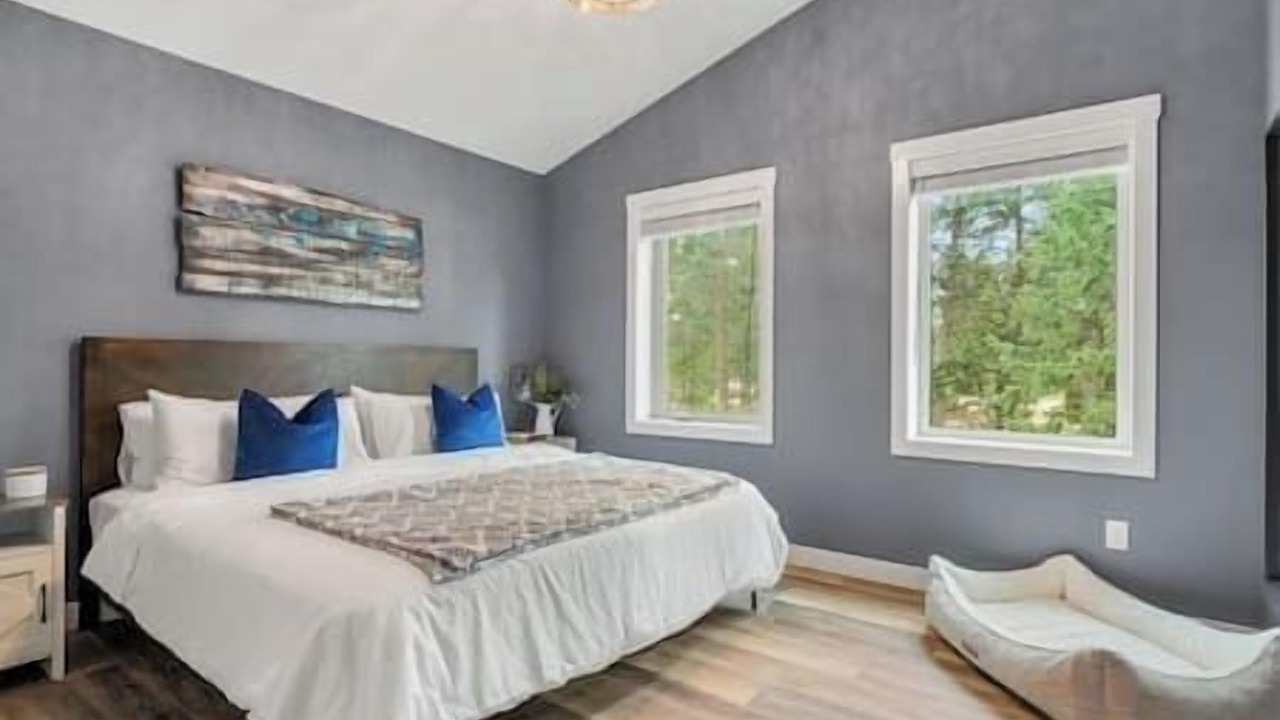 Photo of Bedroom in East Kootenay