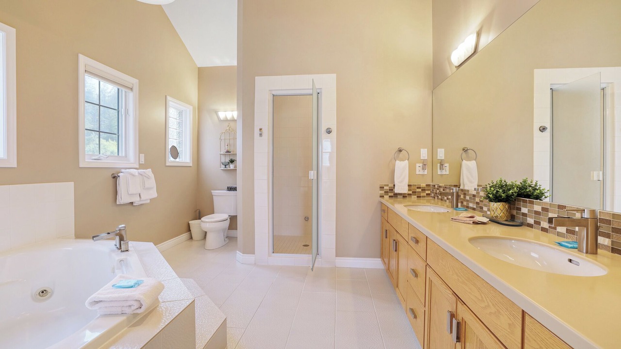 Photo of Bathroom in East Kootenay